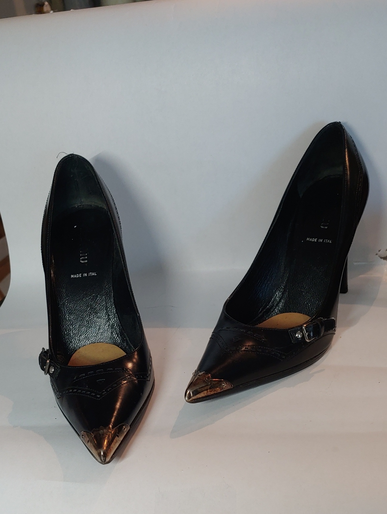 Miu Miu (Prada) Black Pointed Toe Stiletto Pumps With Metallic Caps